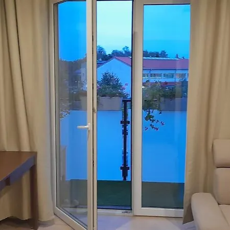 Friends - Mieszkanie 53m2 - Dwie Kawalerki Z Lazienka Apartmán Książenice