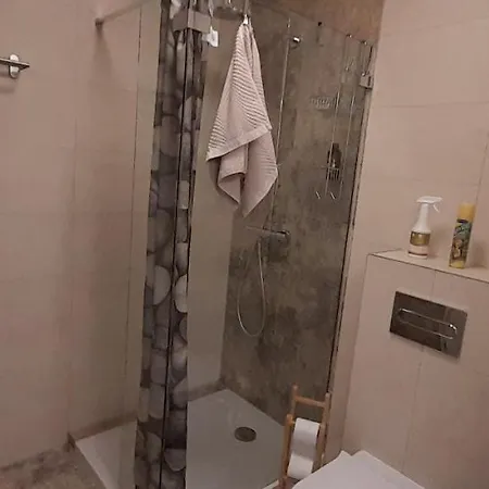 Friends - Mieszkanie 53m2 - Dwie Kawalerki Z Lazienka *