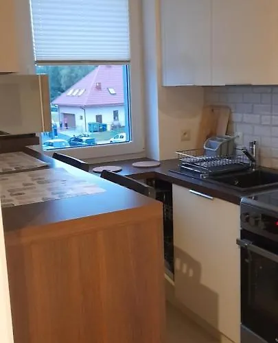 Friends - Mieszkanie 53m2 - Dwie Kawalerki Z Lazienka * Ksiazenice